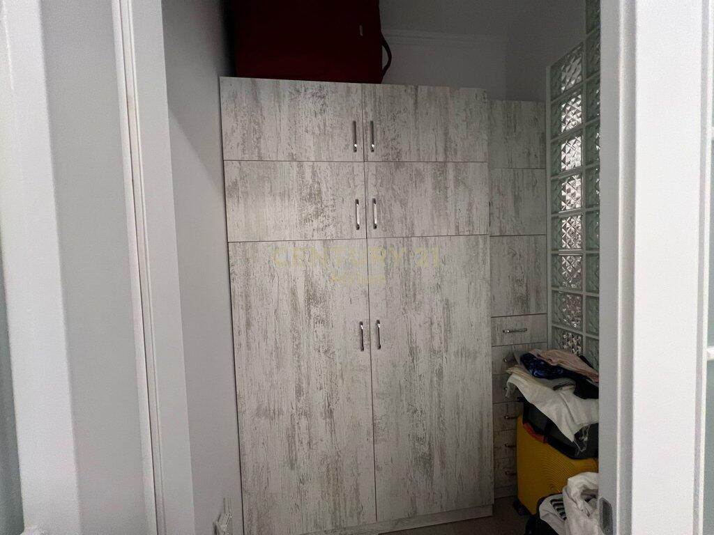 🏡 1-Bedroom Apartment for Rent – Brryl Area, Tirana
