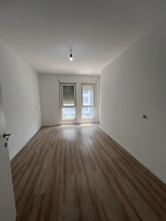 For sale, apartment 2+1+2 📍5 Maji Street, Tirana.