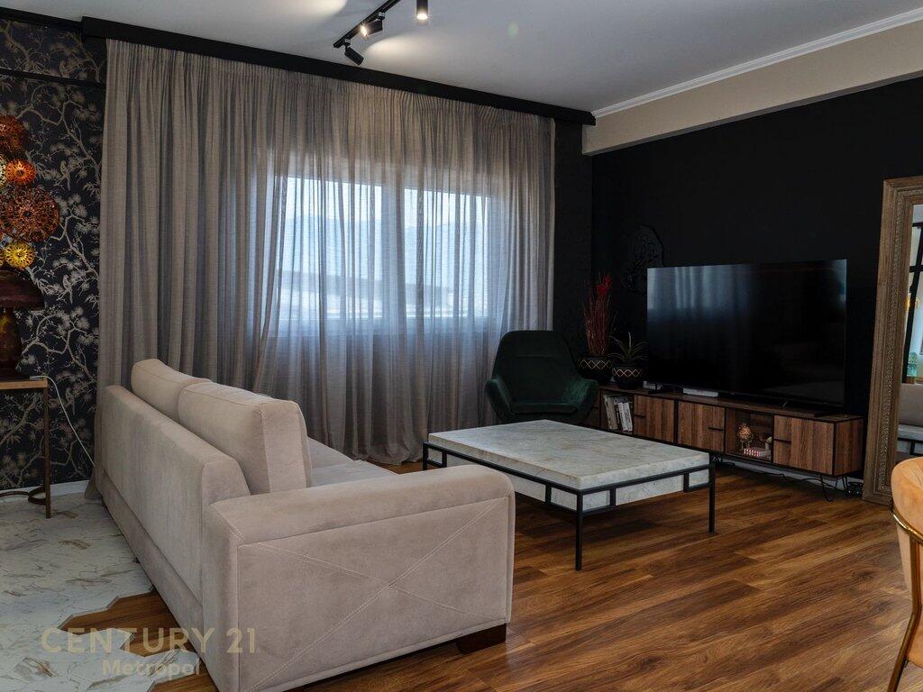 SUPER APARTMENT 2+1+2 FOR SALE – BOTANICAL GARDEN