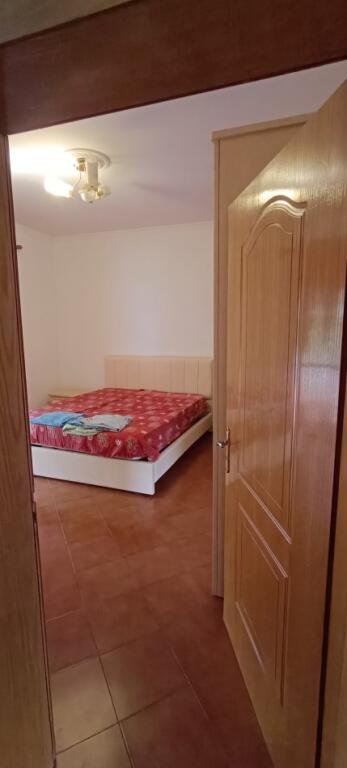 APARTAMENT ME QERA 3+1 ALI DEMI 600 EURO