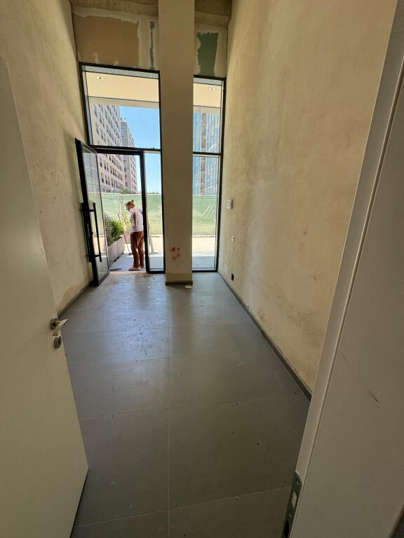 Shop for rent