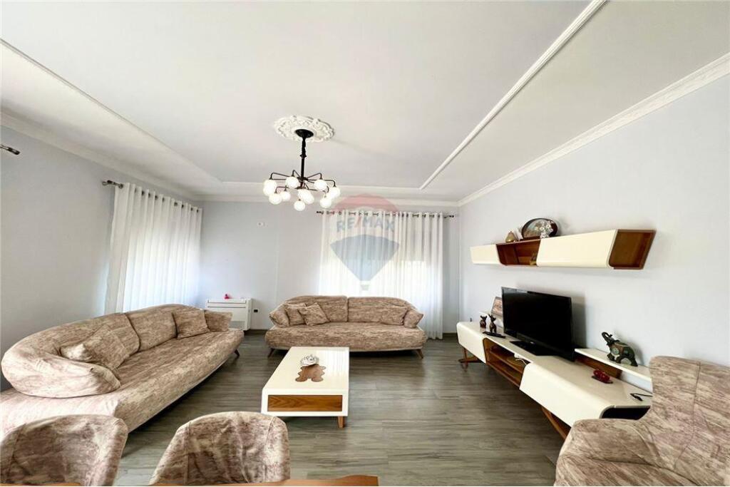 Apartment 3+1+2 for rent at K. Zoological. ID: 530291018-900
