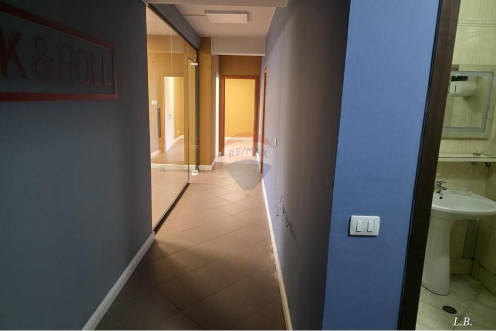 Office for Rent – Pjetër Bogdani Street, Bllok