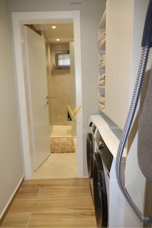 VENDESI DUE MONOLOCALI, 21 DICEMBRE, 268.000 EURO