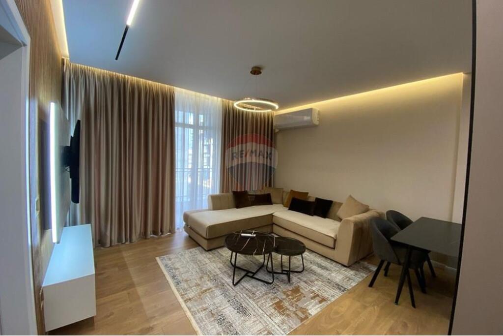 Jepet Apartament me Qera 1+1 Bulevardi Ri
