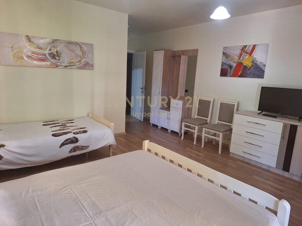 🏙️ Studio Apartment for Rent – Bogdanëve Street (Opposite the “Avni Rustemi” school)