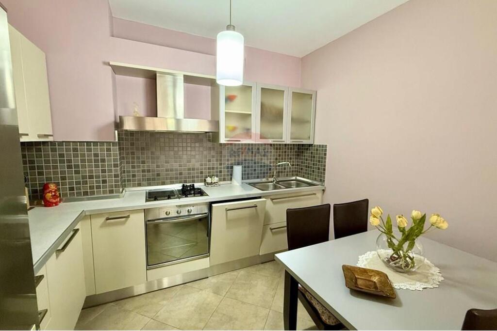 APARTMENT 2+1+2 FOR RENT AT JURIDIKU, BLLOK ID: 530291018-894