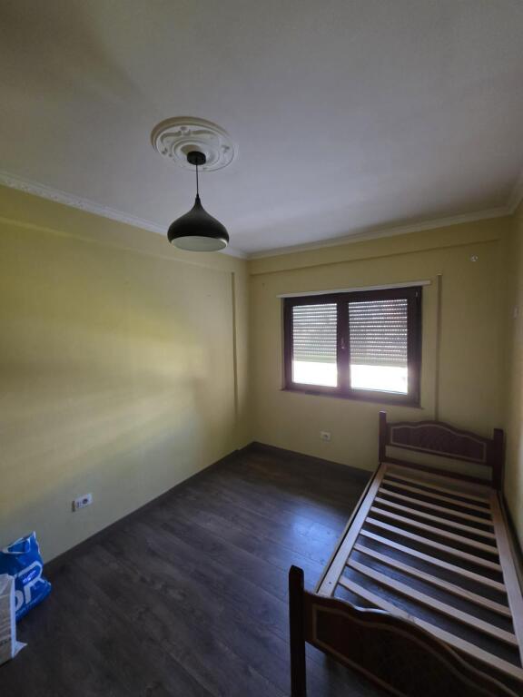 Shitet 3+2 te Kopshti botanik 130 m2 me hipoteke 23500 eu
