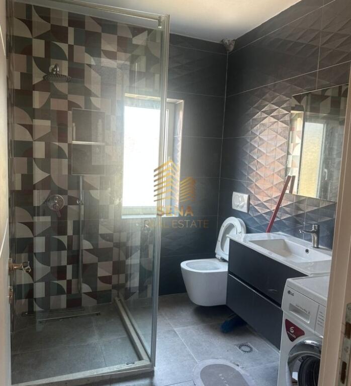 Rent, Apartment 3+1, Durres Street, 800 Euro/month