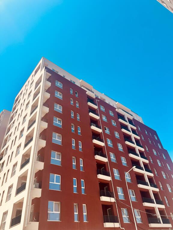 Apartament 2+1+2 në shitje – Kompleksi Aura, Rruga Dritan Hoxha