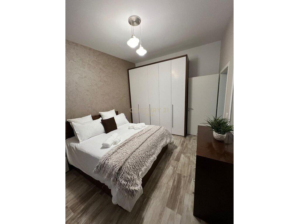 2+1 apartment for rent near Dinamo Stadium at Emin Duraku school