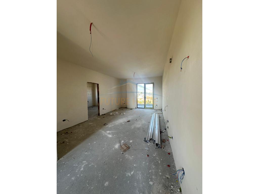 Apartment 2+1+2 for sale, Paskuqan