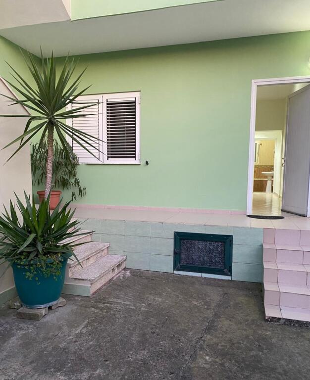 Casa 1+1 in affitto, via Jordan Misja vicino a Spak 350 Euro