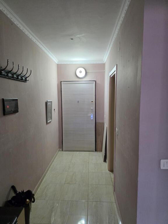 Shitet 3+2 te Kopshti botanik 130 m2 me hipoteke 23500 eu
