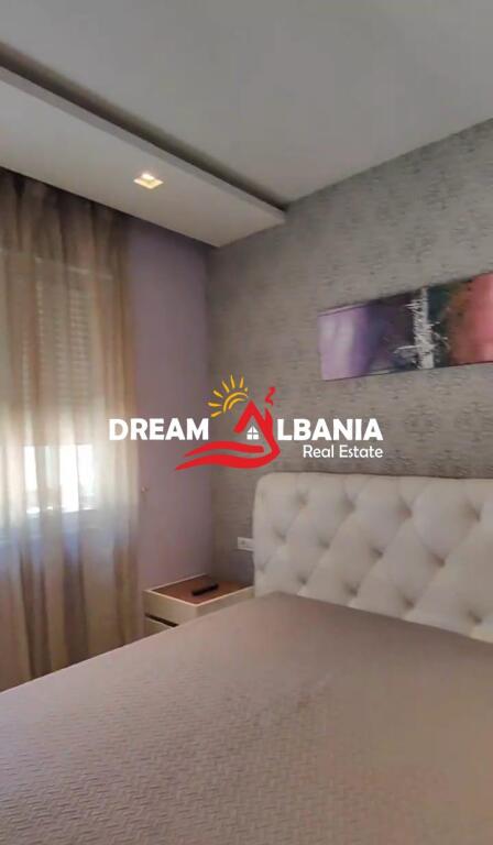 Super Apartament 3+1+2 WC+Post Parkimi me Qera Bulevardi Zogu I, prane Stacionit Trenit ne Tirane (ID 4231463)