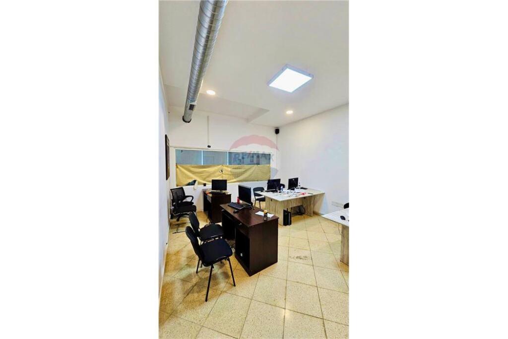 PREMISES FOR RENT AT THE BOTANICAL GARDEN !!