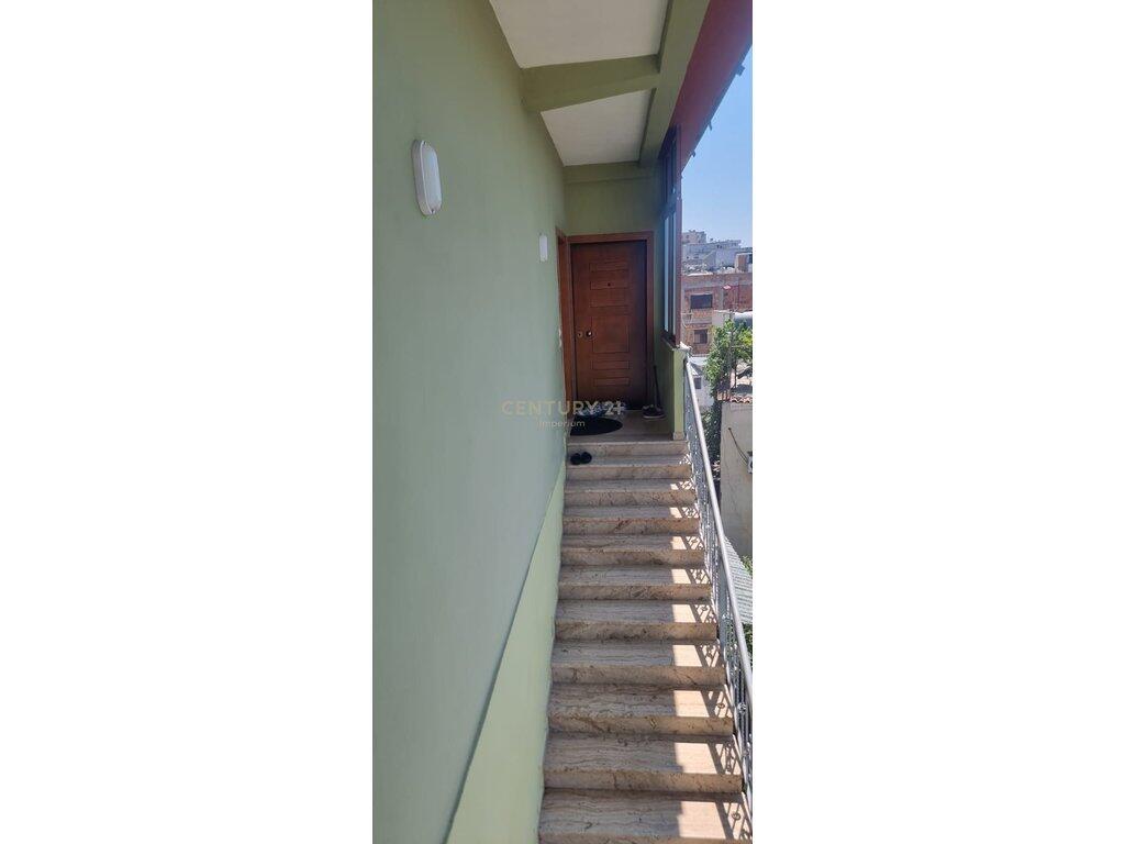 🏡 Apartment 2+1 for Rent – Zogu i Zi (Private Villa, 4th Floor)