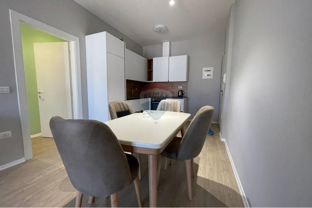 Apartment 2+1 for rent at Garden Building