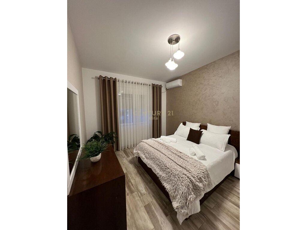 2+1 apartment for rent near Dinamo Stadium at Emin Duraku school