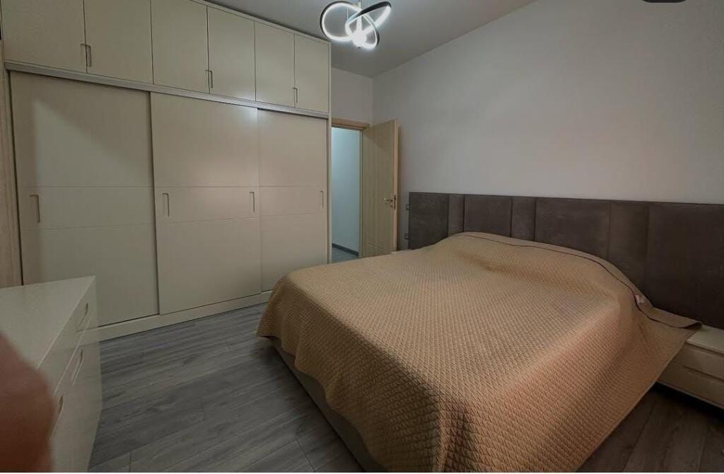 For rent 2+1 + parking on Peti street 700 eu