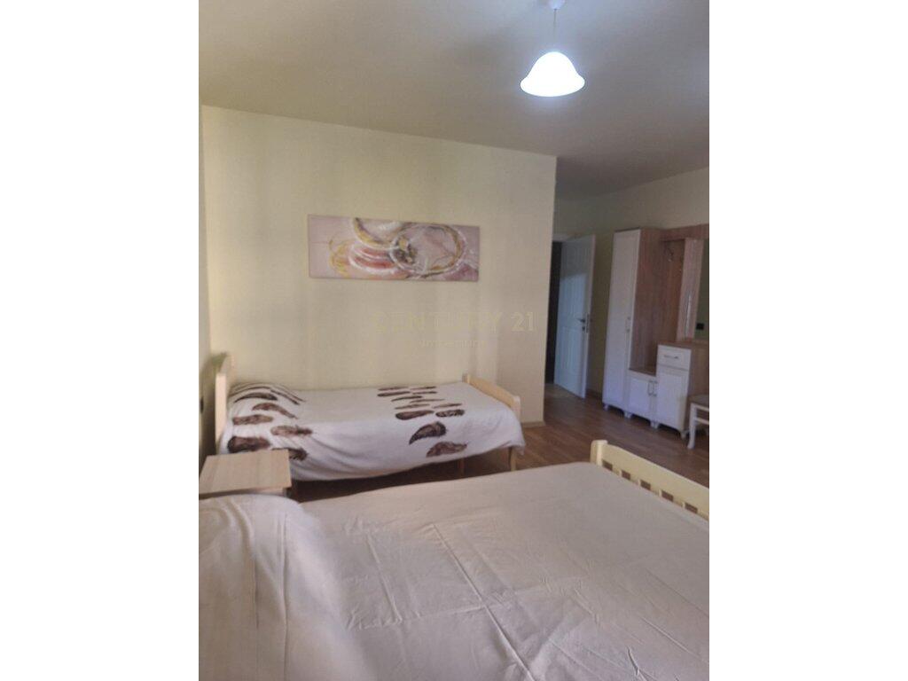 🏙️ Studio Apartment for Rent – Bogdanëve Street (Opposite the “Avni Rustemi” school)