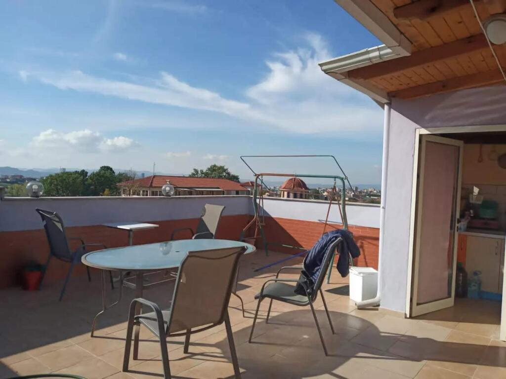 🔑Shitet Apartament 2+1+2+verande Ne Shkoze