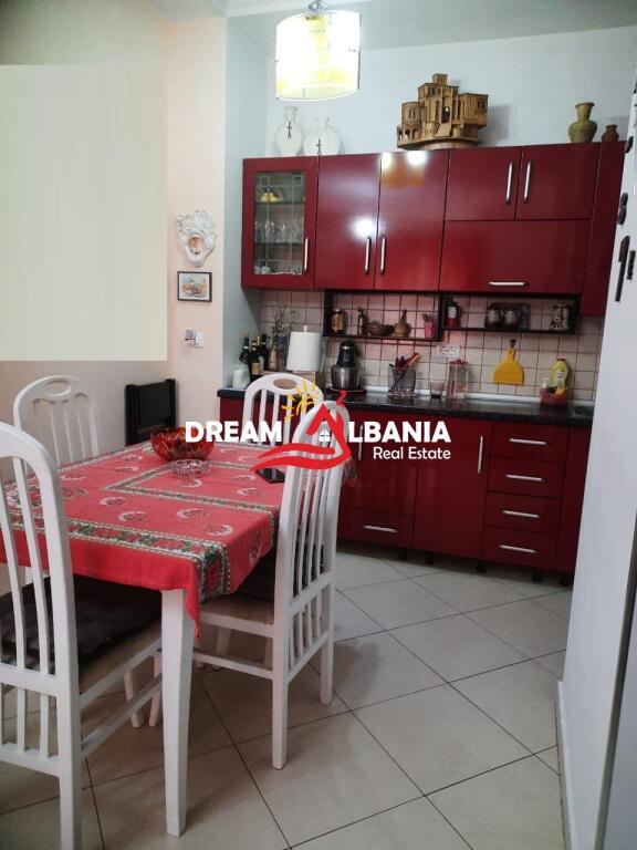 2+1 apartment for sale at Zogu i Zi near Ring Center in Tirana (ID 41212014)