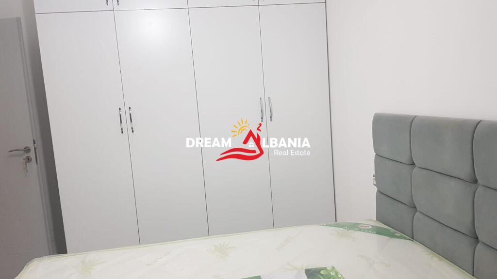 Appartamento 1+1 in affitto Comune di Parigi, vicino a Kika 2 a Tirana (ID 42211424)
