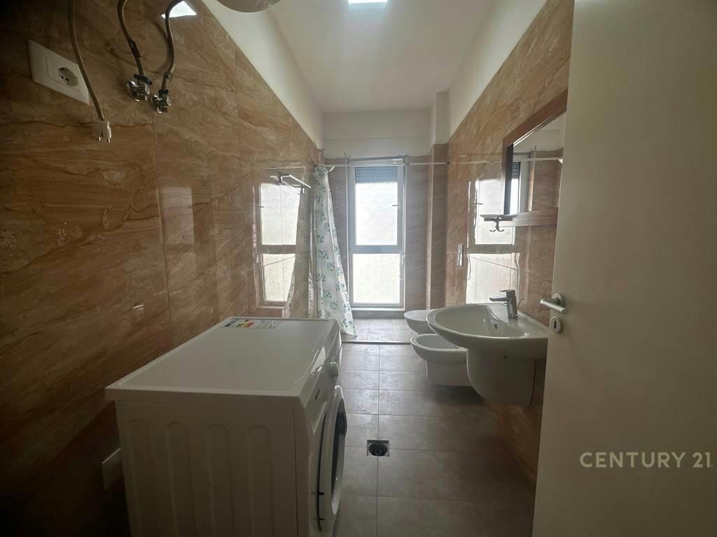 Apartment for rent 2+1+2+Parking space in the Xhamllik area