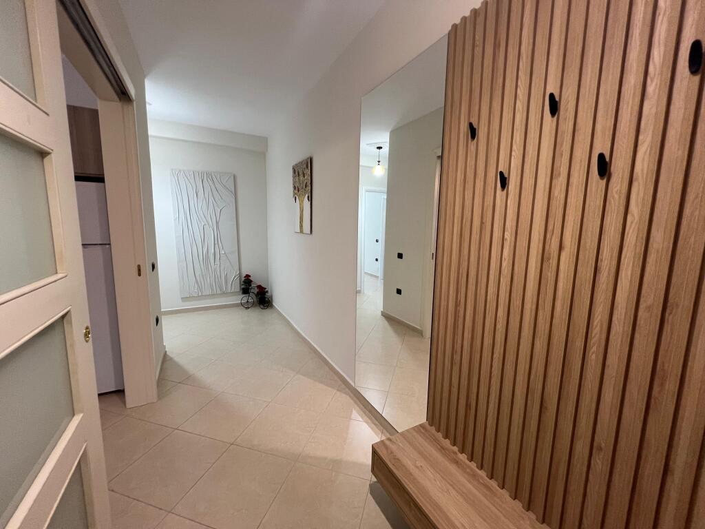 Appartamento In Affitto In Via Cipaj