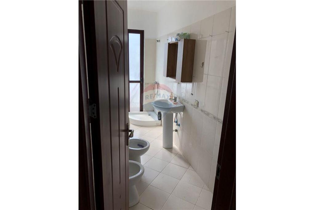 APARTMENT 2+1+2 FOR SALE ASTIR UNAZA E RE