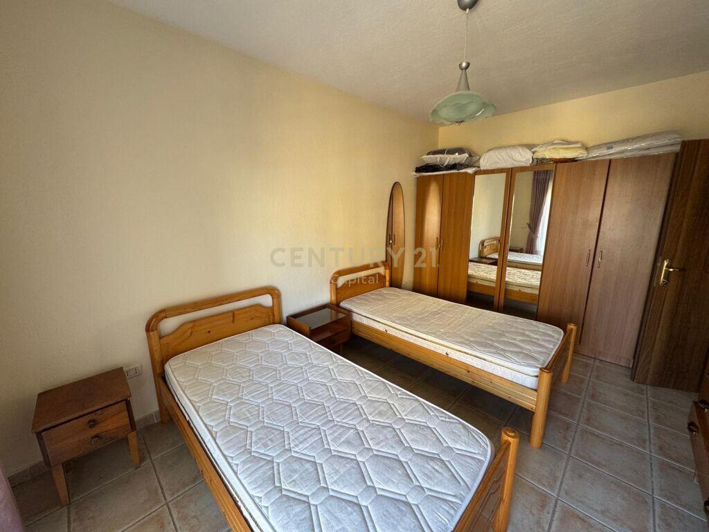 Apartment 1+1 For Rent in Komuna e Parisit