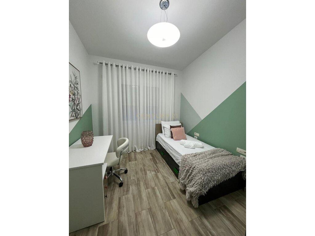 2+1 apartment for rent near Dinamo Stadium at Emin Duraku school