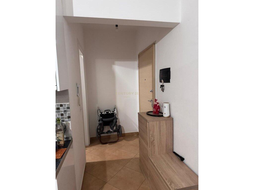 Apartment for rent 2+1 in Fresk