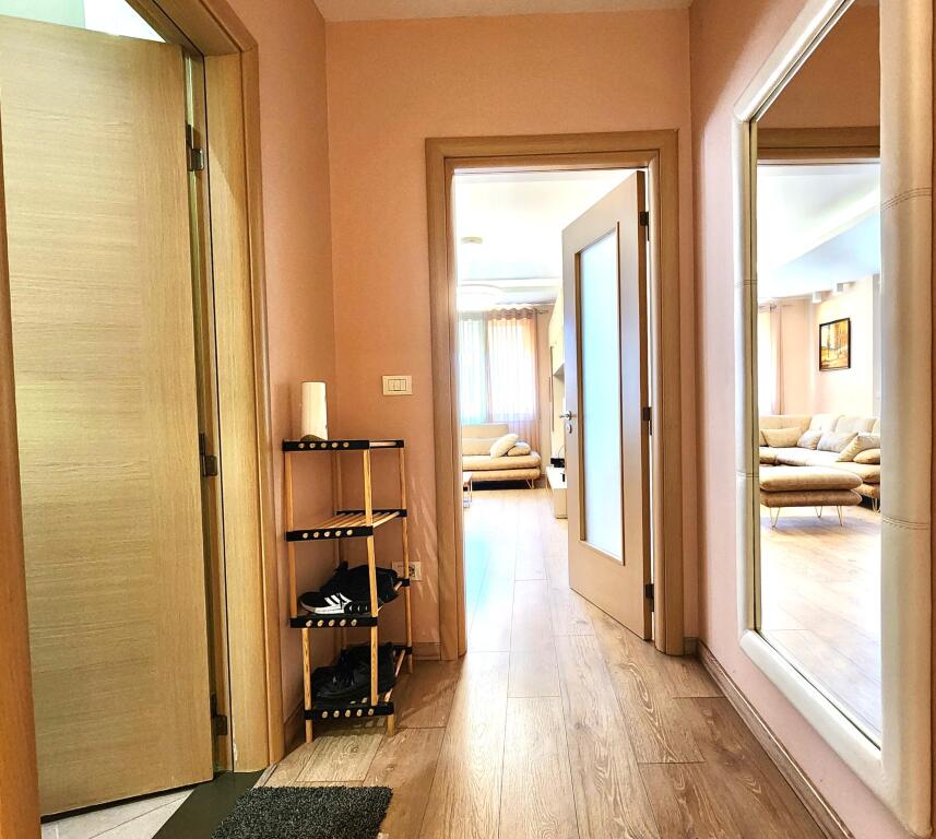 FOR RENT – ULTRA APARTMENT 3+1+2WC + WALK-IN CLOSET + 3 BALCONIES + PARKING SPACE