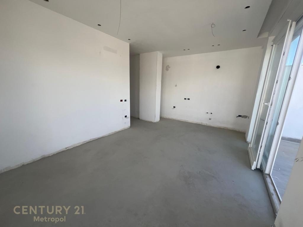 2+1 apartment for sale in Astir!