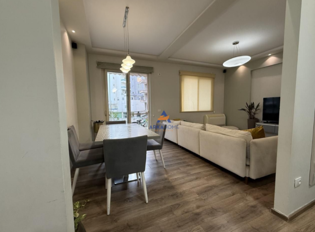 APARTMENT FOR RENT 2+1+BALCONY "ZOOLOGICAL GARDEN" 700 EURO.