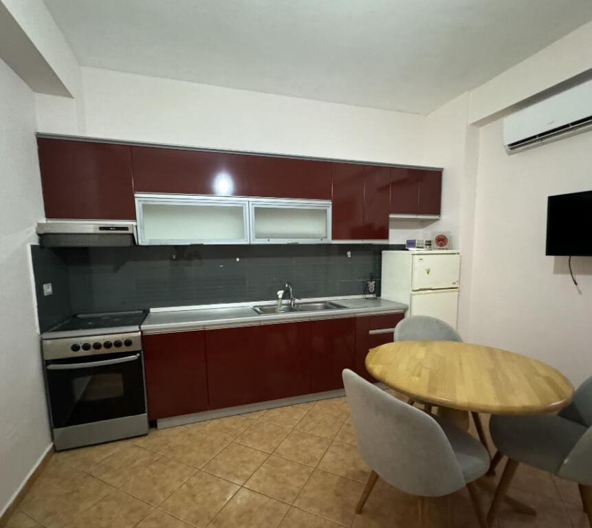 Appartamento 1+1 in affitto vicino a Delijorgjit