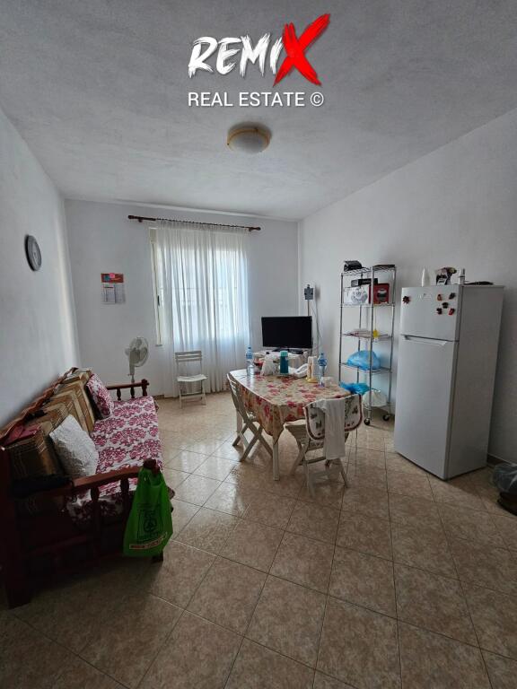 3 STOREY BUILDING FOR SALE NEAR THE STADIUM