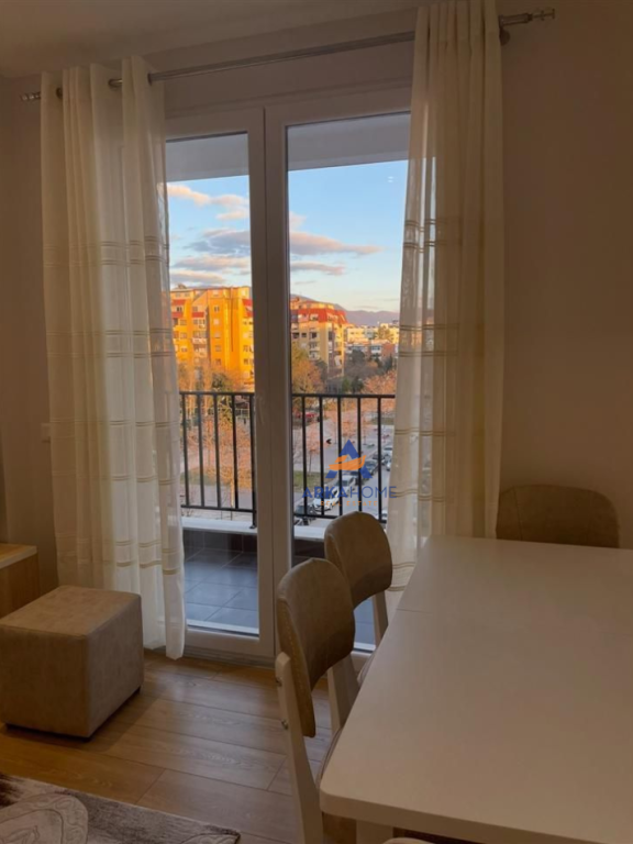 AFFITTASI APPARTAMENTO 1+1+BALCONE "ALLA PIAZZA DELL'AVIAZIONE" 550 EURO.