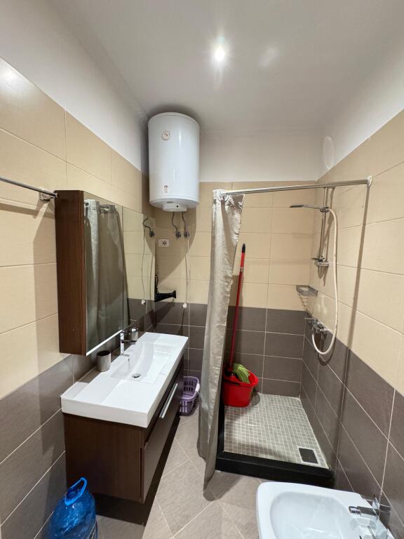 APARTAMENT 1+1 ME QERA PRANE DELIJORGJIT