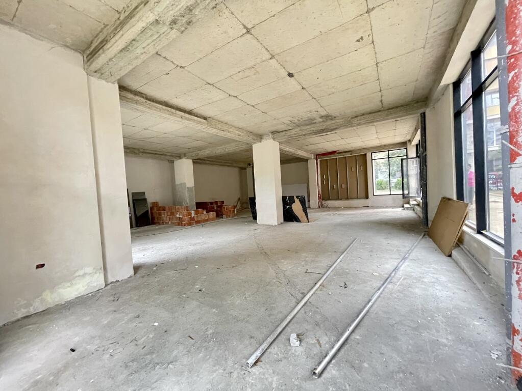 Commercial space for RENT opposite the New Maternity, (Brryli)