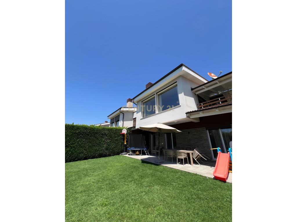 🏡 FOR RENT: MODERN 3+1 VILLA WITH GYM IN LONG HILL RESIDENCE – LUNDËR, TIRANA