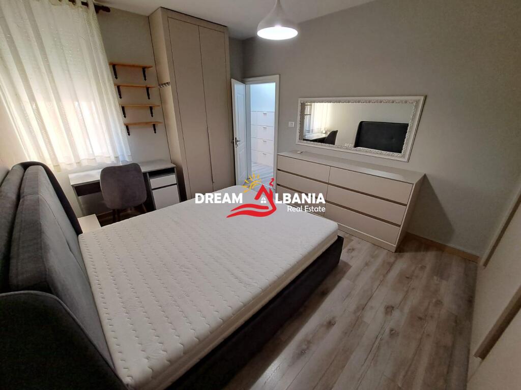 3+1 apartment for rent in the Commune of Paris near Abi Bank in Tirana (ID  4231379)
