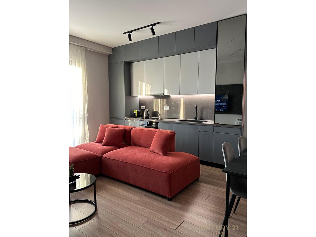 🏠 In Affitto – Appartamento 2+1+2, Garden Building