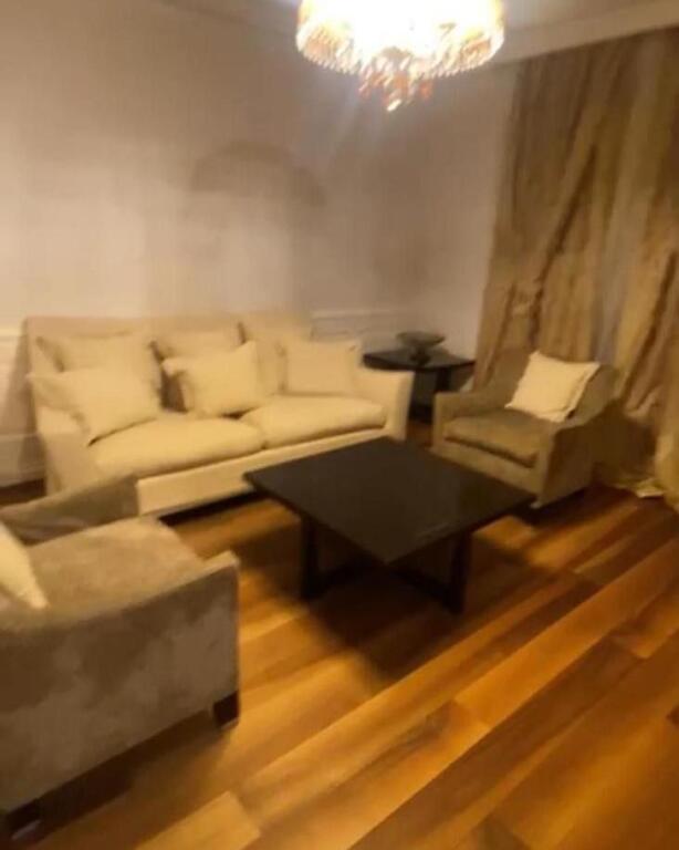 🏠 Qira super apart 1+1 te Shkolla e Kuqe