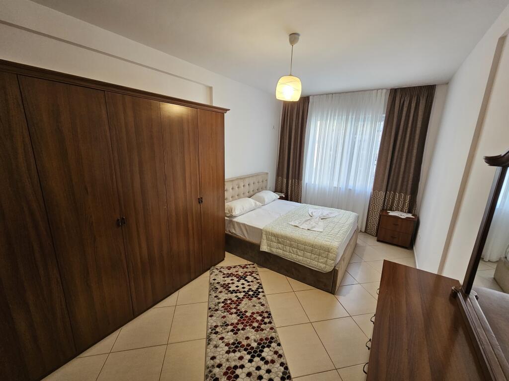 Jepet me Qira – Apartament 1+1 në Astir