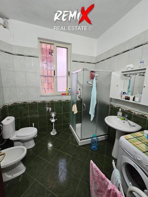 3 STOREY BUILDING FOR SALE NEAR THE STADIUM