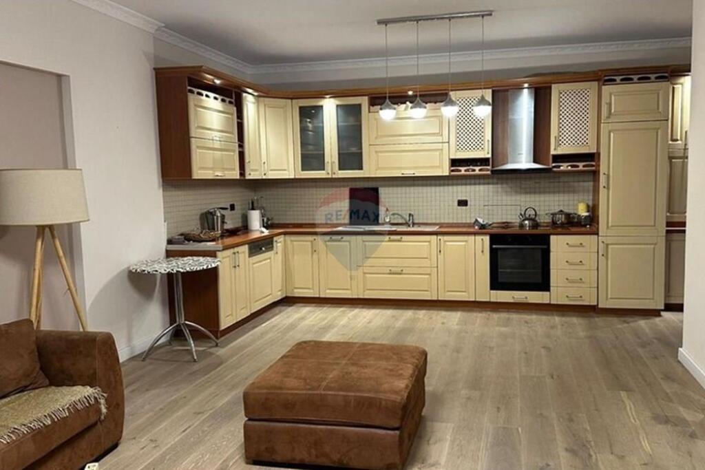 Apartment 2+1 for sale at Kompleksi i Vizion +
