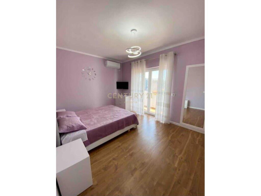 Vendesi 2 Appartamenti 1+1 – 248,000 €